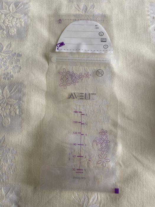 Pungi depozitare lapte matern