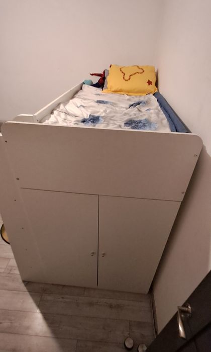 Set mobila dormitor tineret cu pat supraetajat+saltea Dormeo
