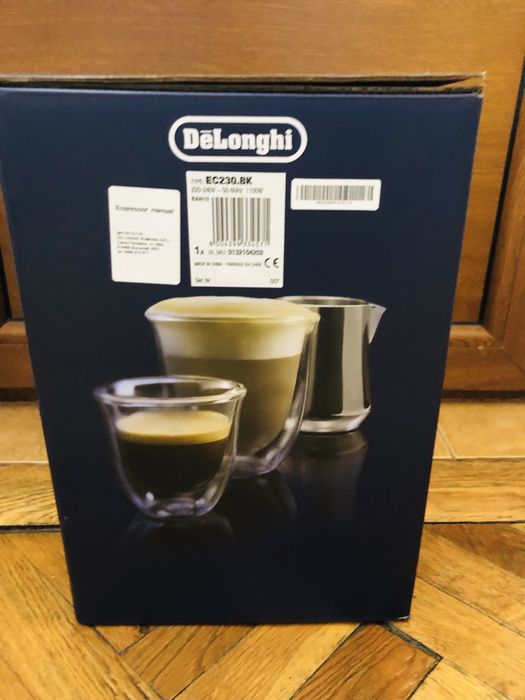 Expresor Delonghi nou