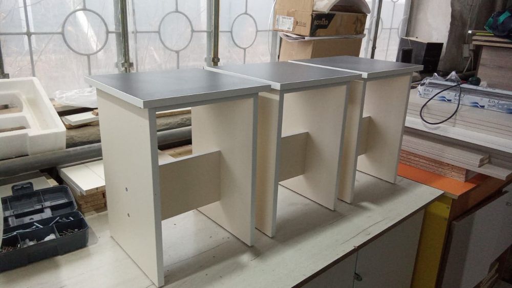 Табуретки новые 2500тг.