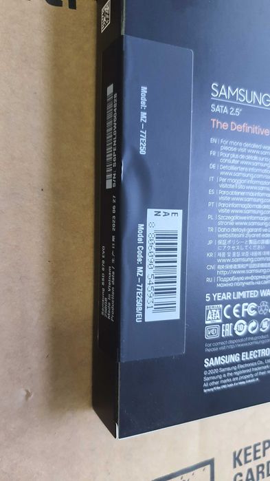 Нов Samsung 870 EVO 250GB SSD SATA 2.5" — 3 г. гаранция, налични 20 бр.