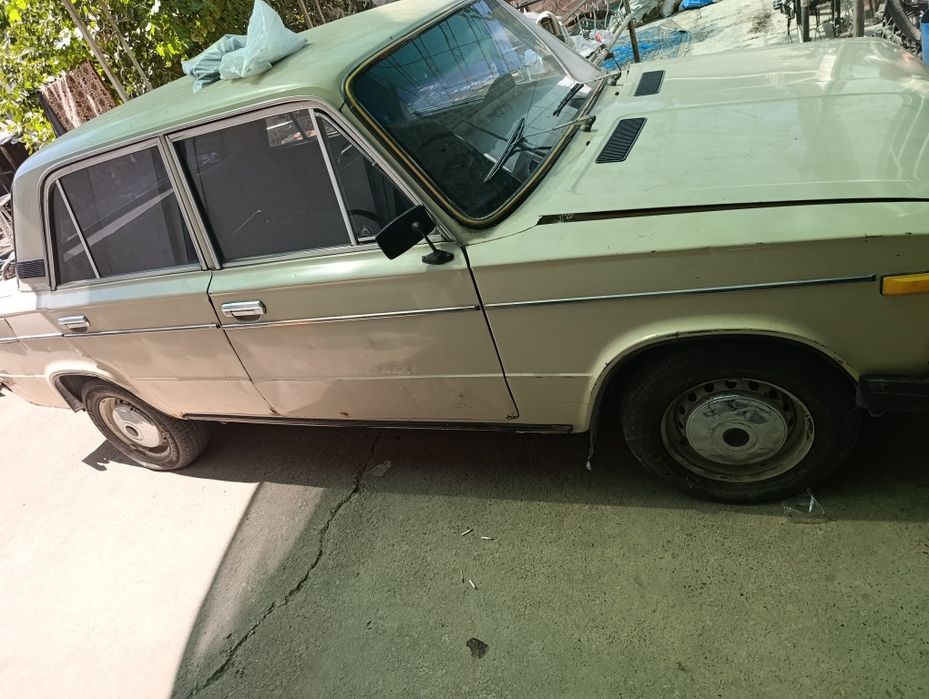 Vaz 2106 sotiladi srochni