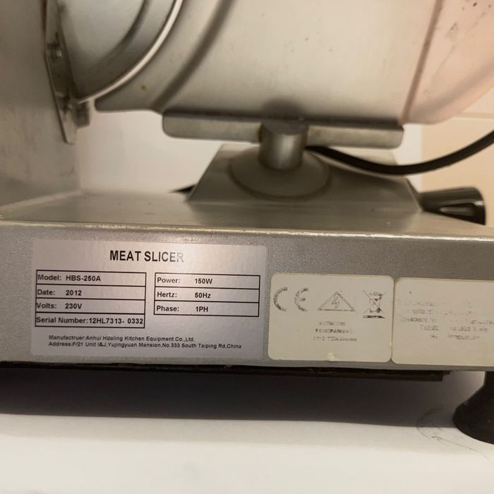 Feliator profesional Metro