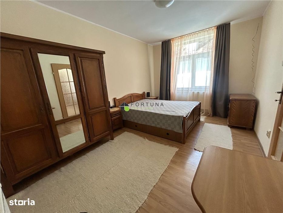 Casa cocheta, 2 camere mobilata si utilata, Centrul Istoric