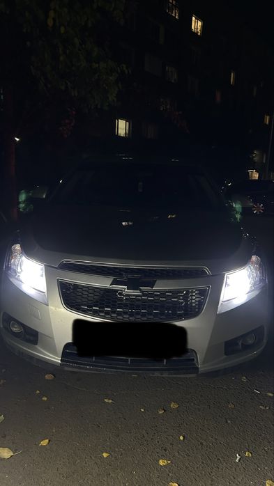 Фары BI-LED на Шевроле Круз