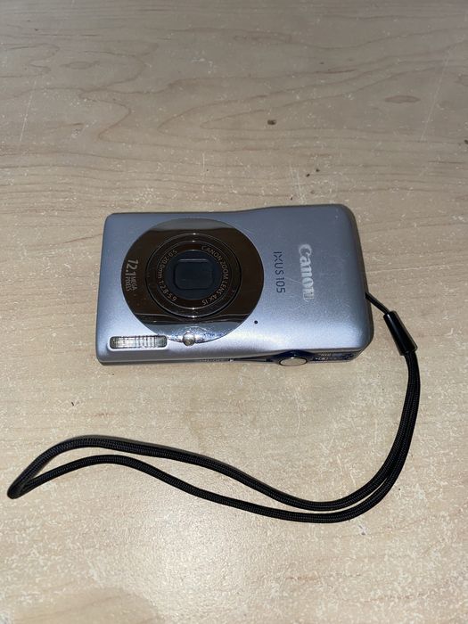 Canon IXUS 105/ 4x15/ 12.1 mega pixes