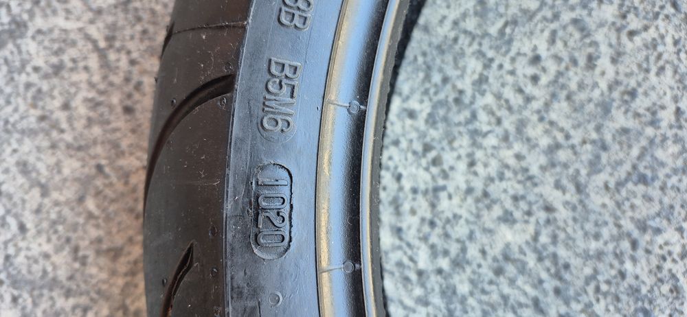 O anvelopa moto fata noua Continental 120/70ZR17M/C,dot 2020.