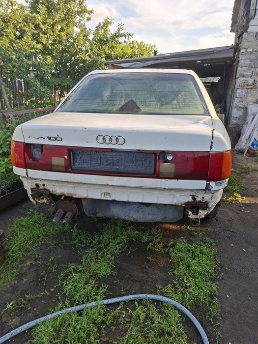 Продам ауди 100с4