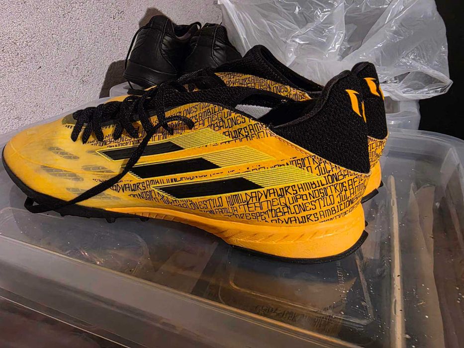 2 чифта стоножки 44-ти номер Adidas