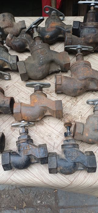 Продам краны,, вентиля,
