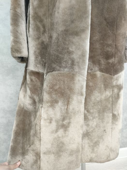 Продаю шубу мутон