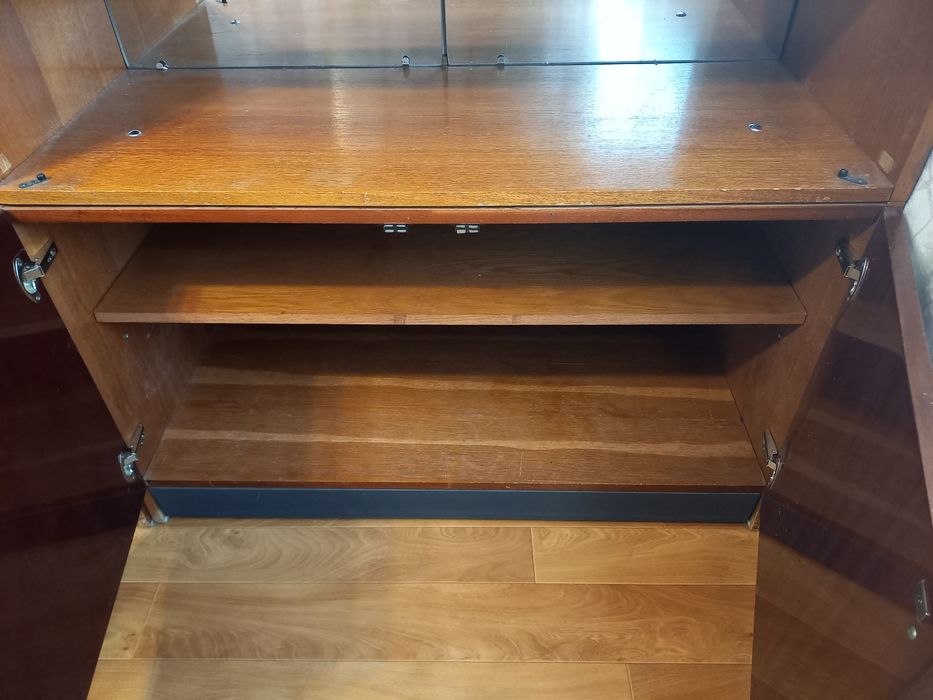 Шкаф советский Берестье, ДСП, полки дерево