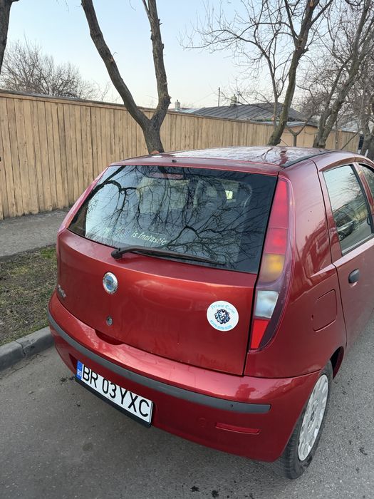 Vând Fiat Punto. 1.2 benzina