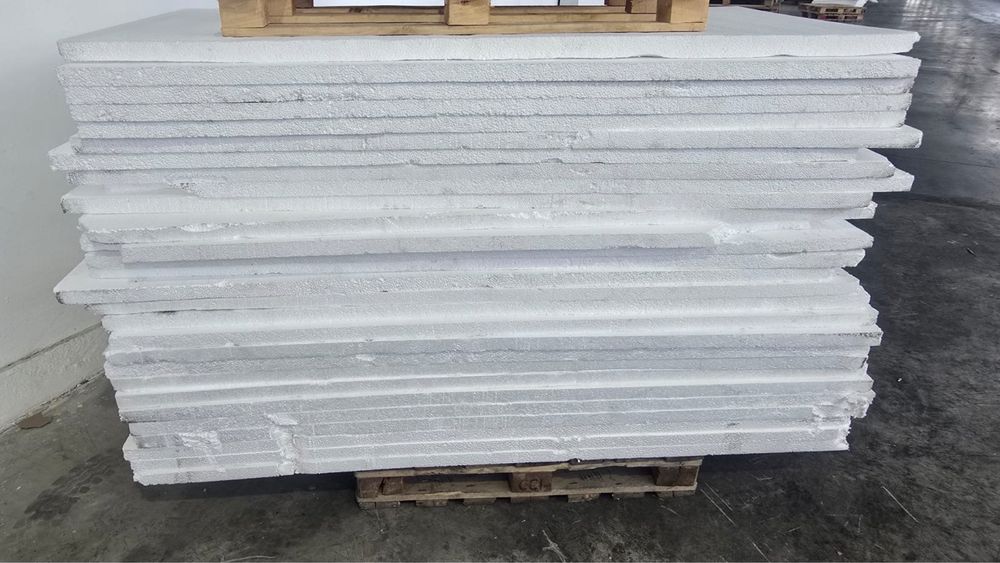 Продам Пенопласт по 500