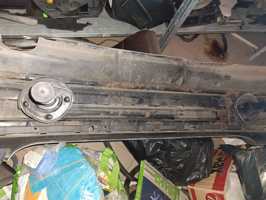 Задна броня с гредата за BMW E46 Compact 2001