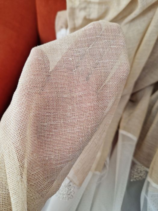 Продам  тюль на кухню