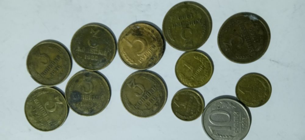 Продоётся старые монеты