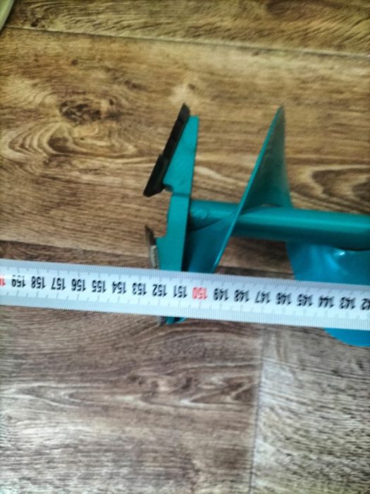 Бур в отличном состоянии(новый)