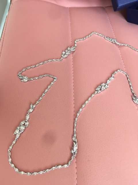 Колие Swarovski 140 см. дължина