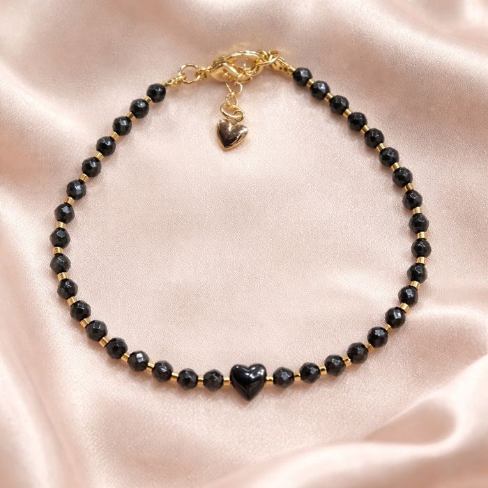 Колиета и гривни с перли и ест.камъни