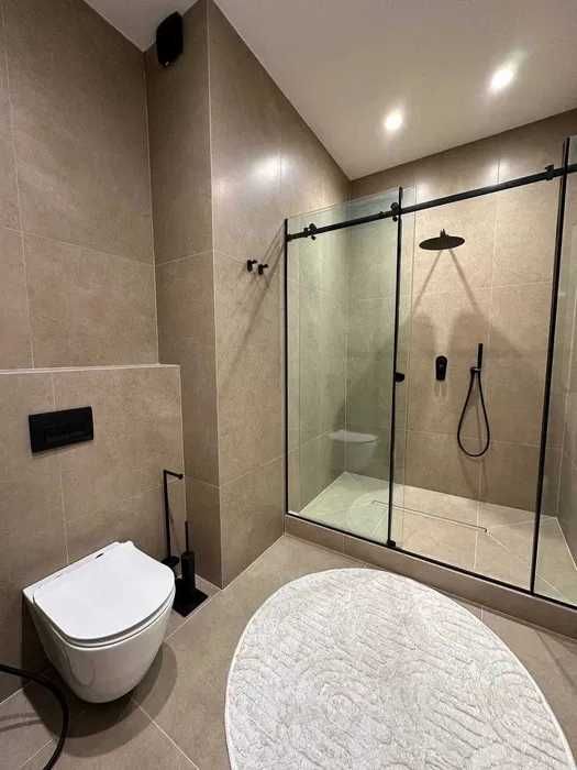 СРОЧНО! 2х ком кв на Шота руставели! Никто не жил