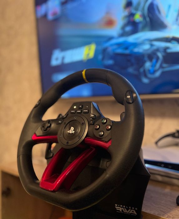 Продавам HORI APEX ps5