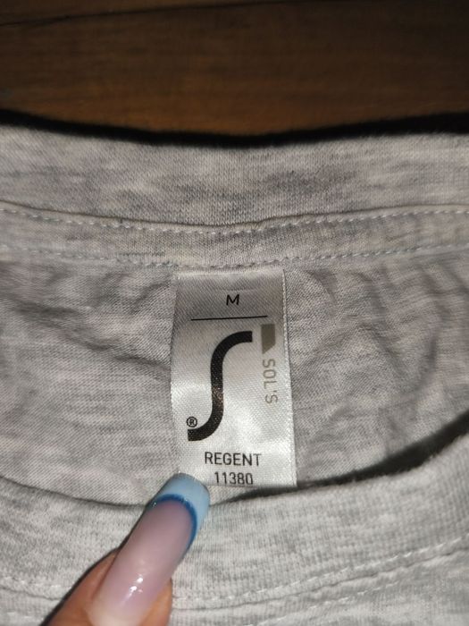 2 броя спортни тениски необличани