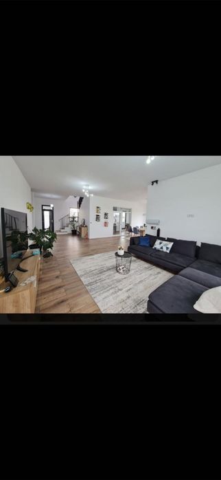 Casa de vanzare in comuna berceni complet mobilata