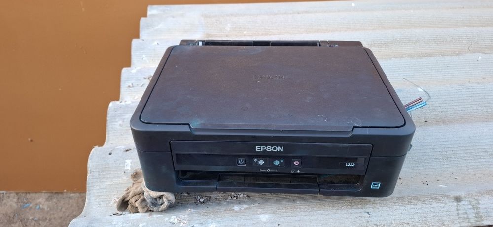 Продам Epson L222 на запчасти / донор