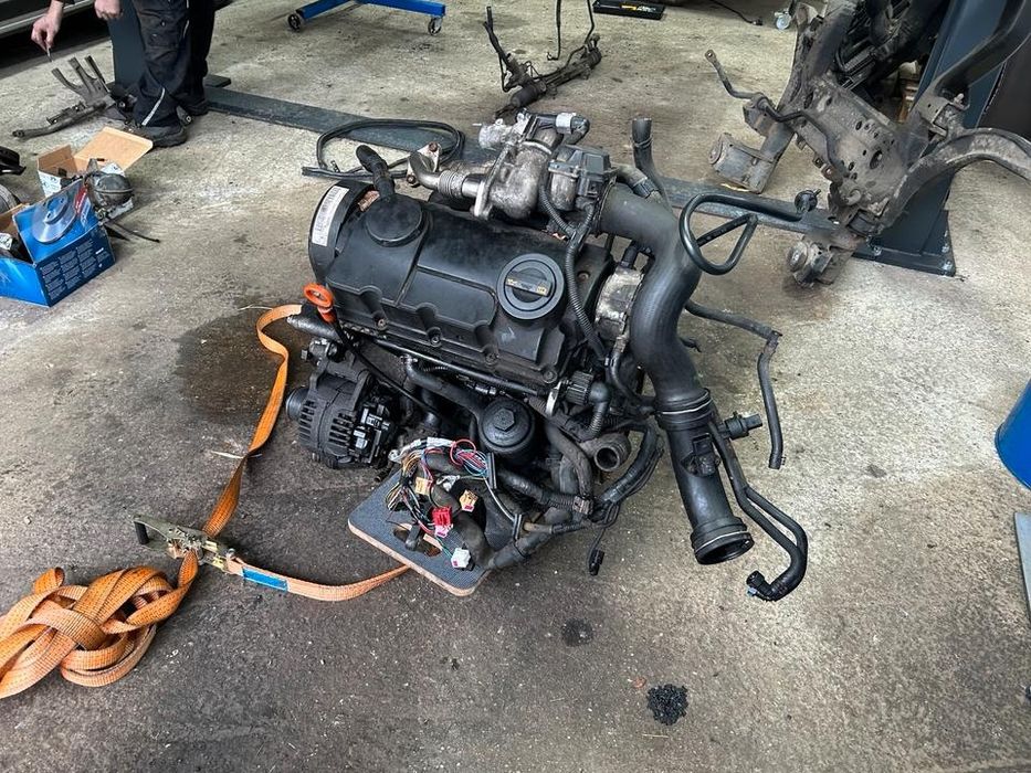 Motor 1.9 tdi brr brs vw transporter t5