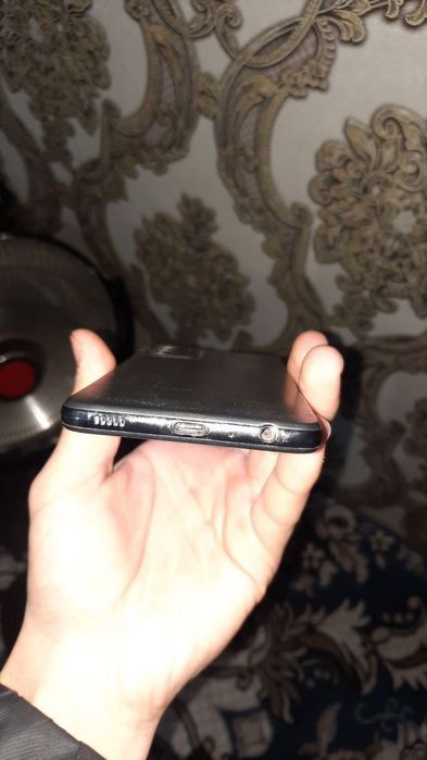 Samsung A52 128 gb xotira xplati yaxshi kurib tekshrib olasiz