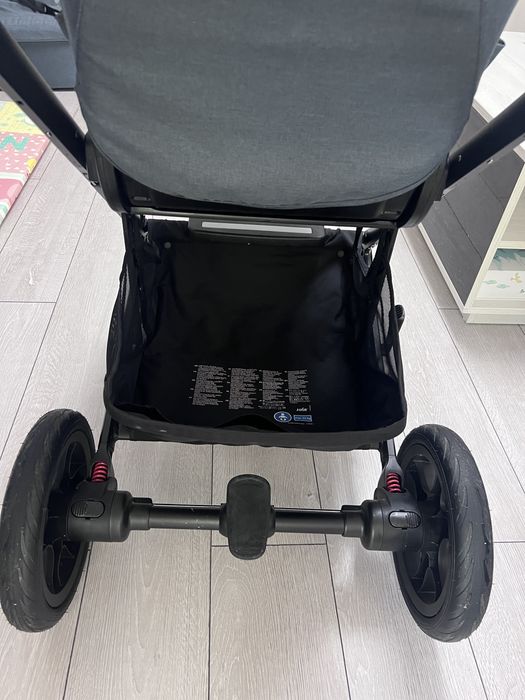 Carucior 3in1 JOIE A-Tour Chrome Dlx T1201GAMNL0, 5 puncte, 0 luni+, gri antracit-negru