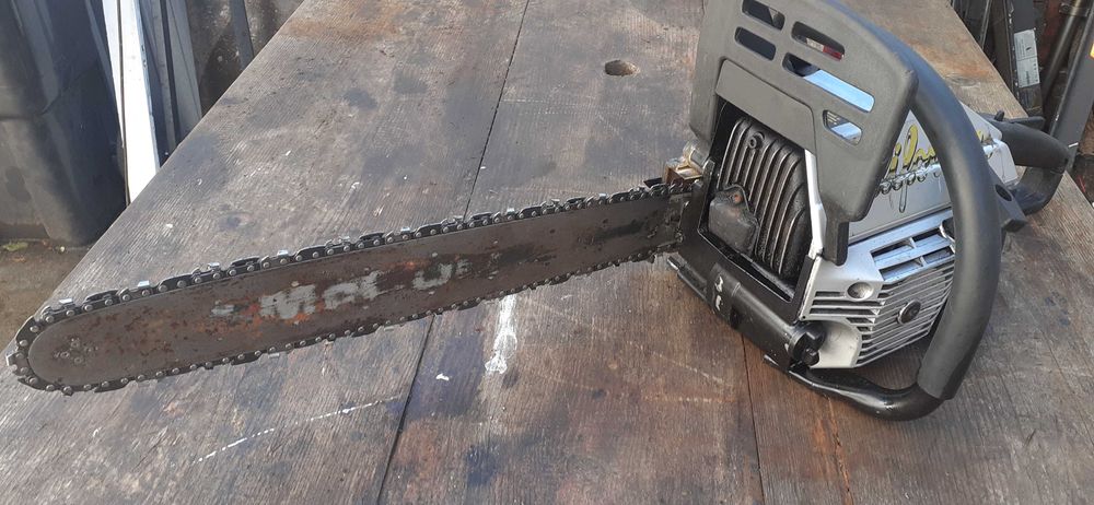 Drujba Mcculloch-California, italiana in perf. stare functionare