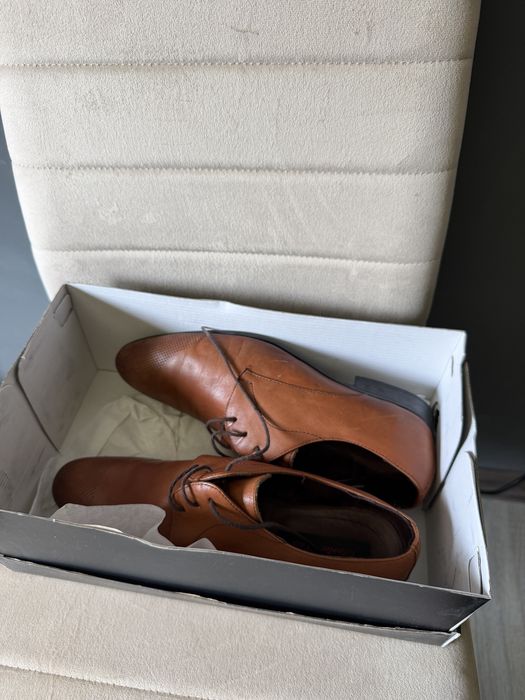 Pantofi de barbat maro din piele naturala eleganti cu siret - 39