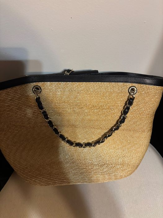 Poseta Chanel , calitate premium , pe stoc , noua