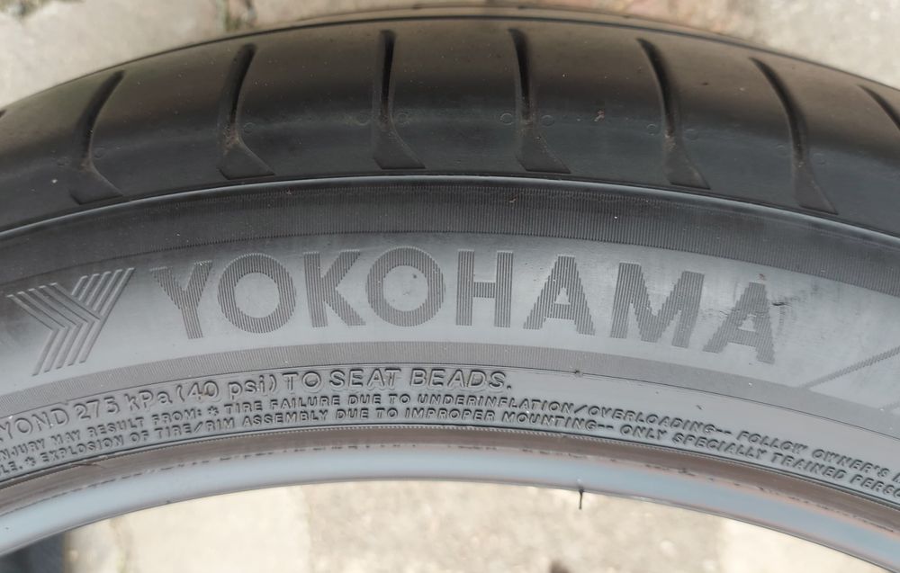 Set 2buc 275/40 R20 106W XL Yokohama Advan Sport V107 *BMW vară