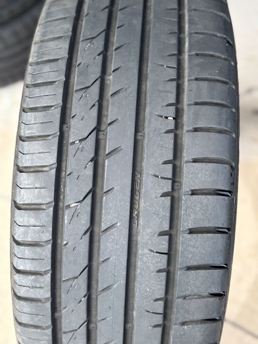 235/45/19 GoodYear 2 бр Kumho 2 бр