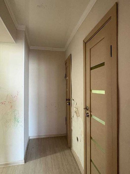 Продается 2 комн в 11 микрорайоне по ГОРЯЧЕЙ ЦЕНЕ