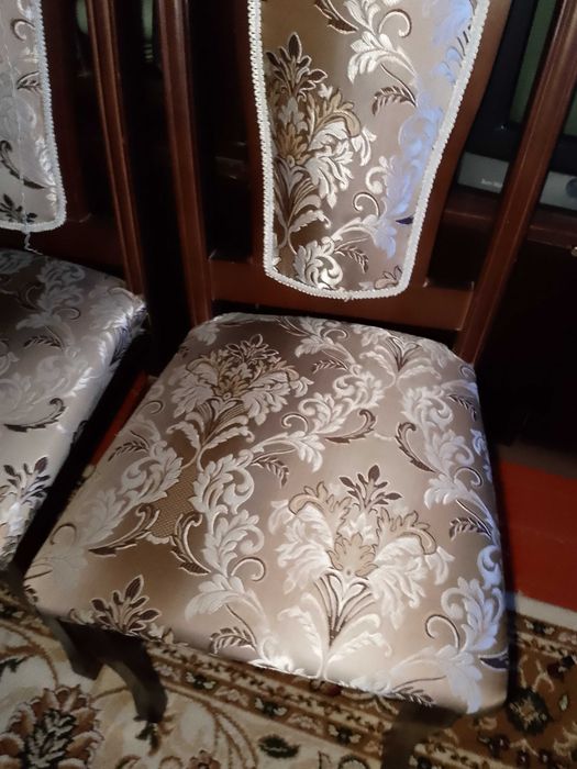 Стулья для гостиной