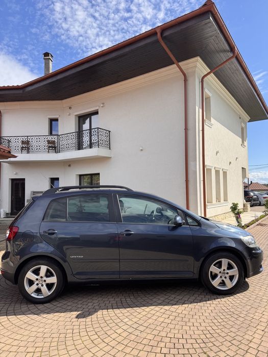 Vând Golf Plus 2009 149.000 km (dețin carvertical)