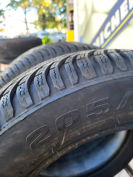 205 55 16 Bfgoodrich 2бр зимни дот 21