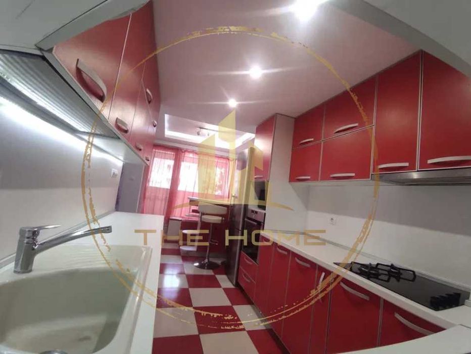 Дава се под наем Тристаен апартамент в Варна, Гръцка махала - 97 кв.м за 663 € - Снимка #3