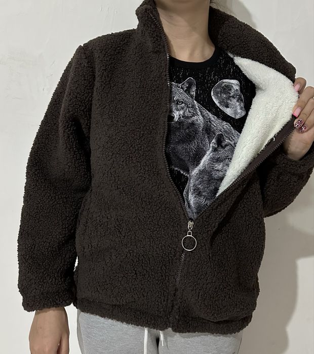 Продам новую теплую кофту