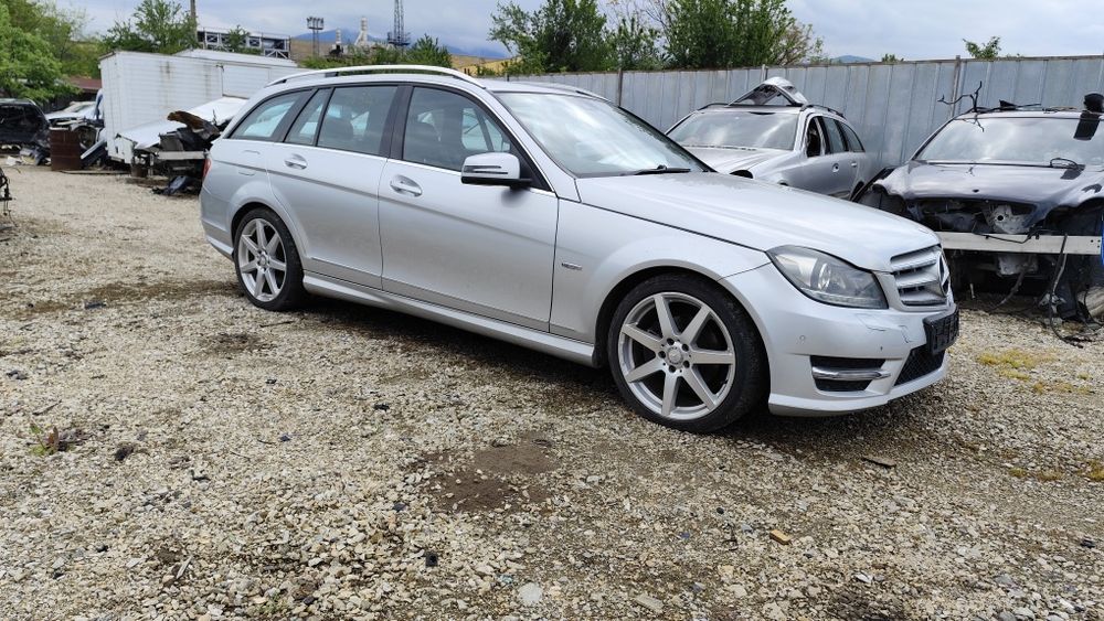На части Mercedes C Class W204 220 cdi OM651 комби face автомат