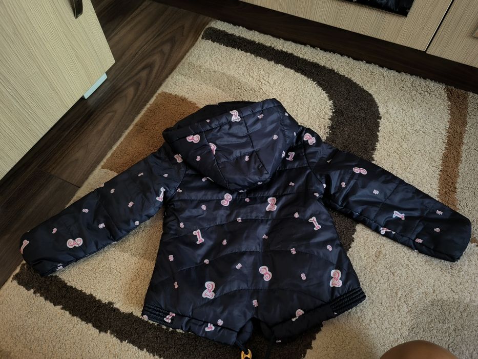 Голям лот дрешки 104 см H&M,DKNY и др якета,пижама,клинове