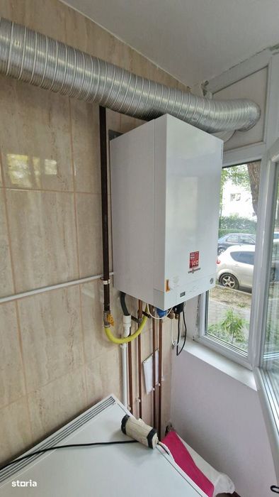 Apartament de 2 camere cu balcon, ideal pentru studenți