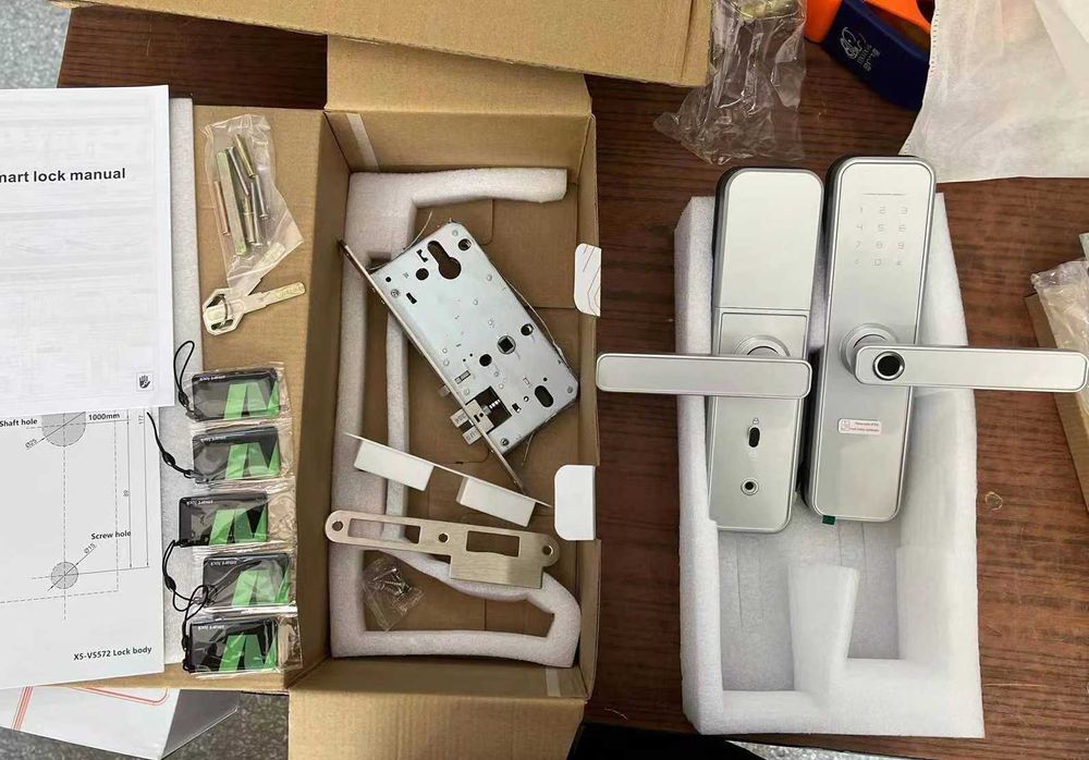 Yala inteligenta X5 smart lock TTLOCK Negru / Silver