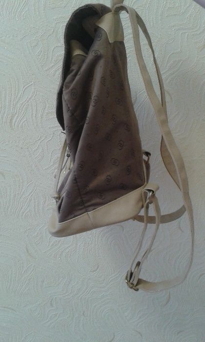 Рюкзак из плащёвой ткани