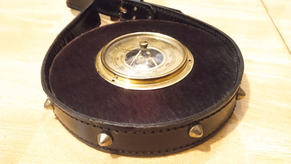 Barometru Jacques Adnet din alama si piele cu blanita/anii 1955 Franta