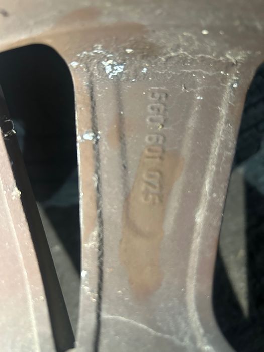 Janta 1 bucata volkswagen golf 7 r16 5g0601025